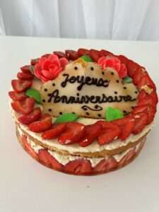 Fraisier anniversaire Gâteau d'anniversaire de l'Atelier Sucré de Nathalie à Toulon dans le var